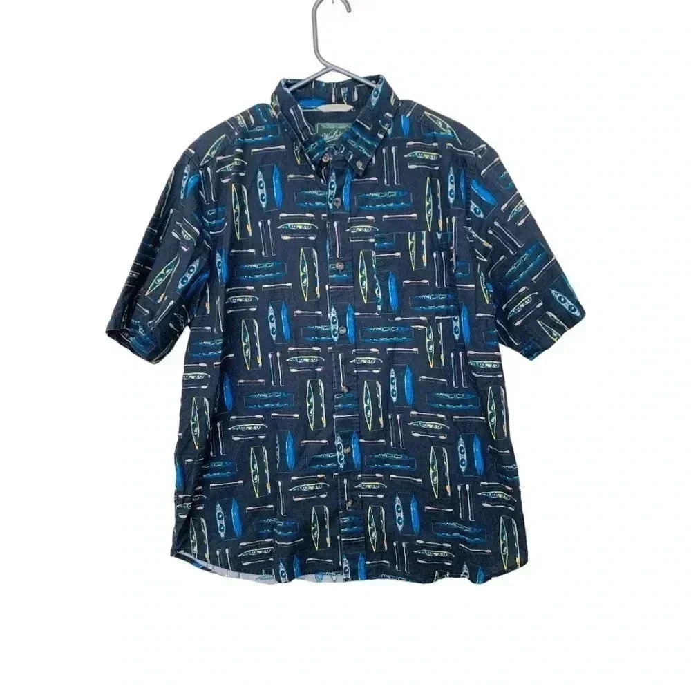 Woolrich, men’s 100% crisp cotton button down shirt in a canoe pattern